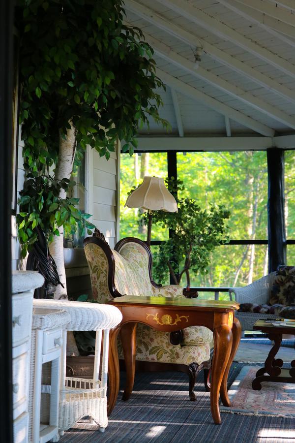 Mill Pond Inn Northport エクステリア 写真