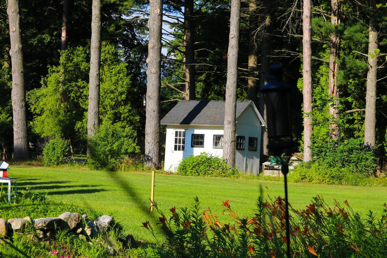 Mill Pond Inn Northport エクステリア 写真